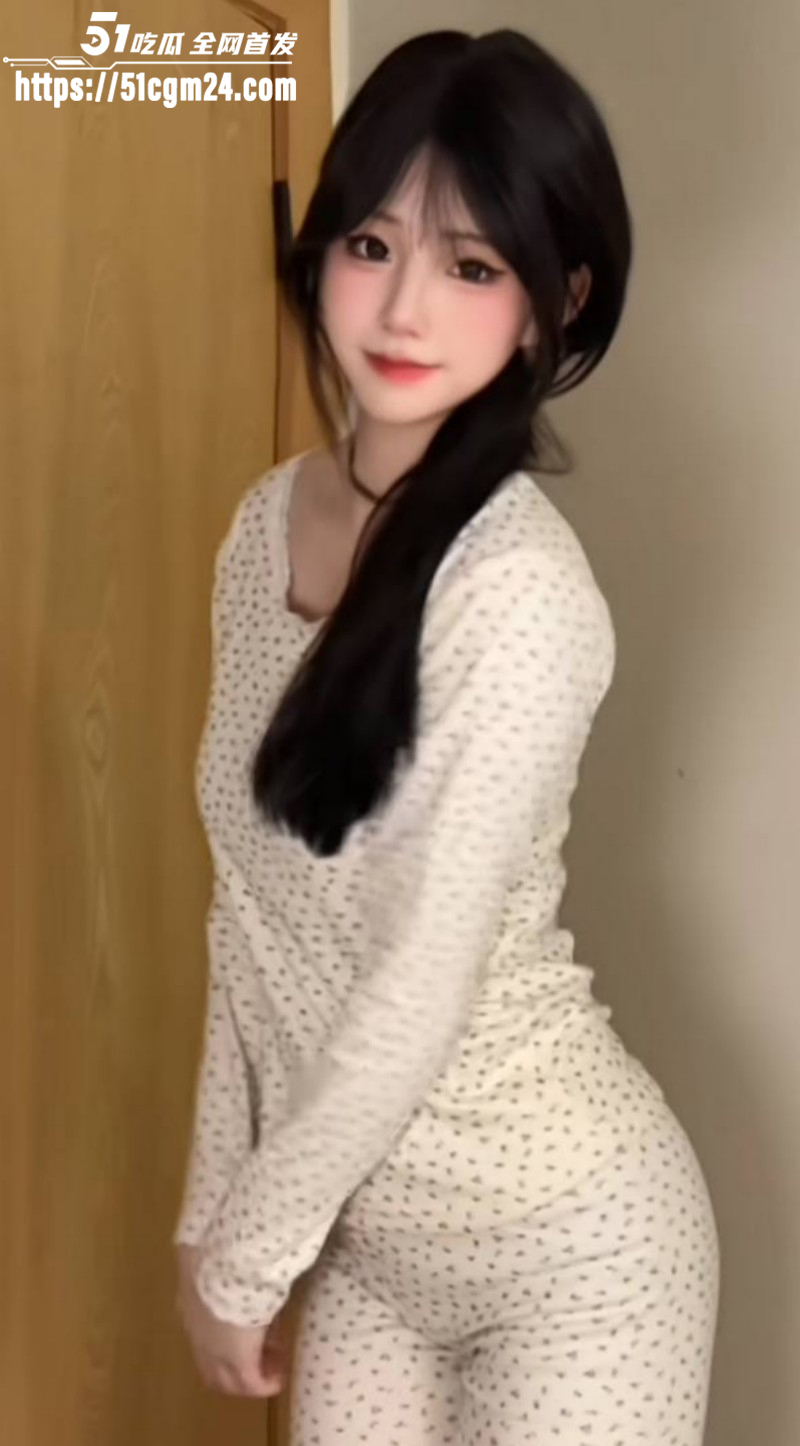 抖音网红雪顶塌房玩裸聊04