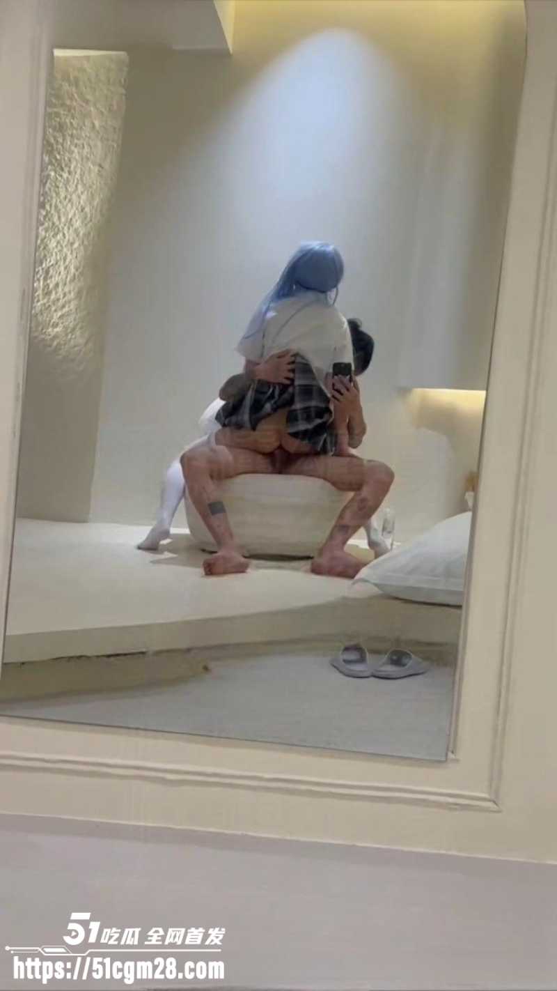 约炮大神厄运缠身专操00后嫩妹6 约炮大神厄运缠身专操00后嫩妹6