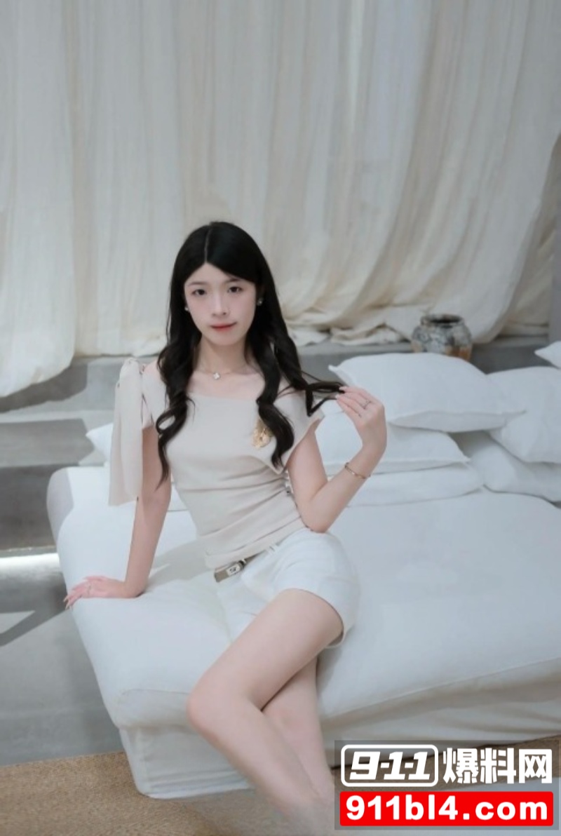 白嫩美乳女友9 白嫩美乳女友9