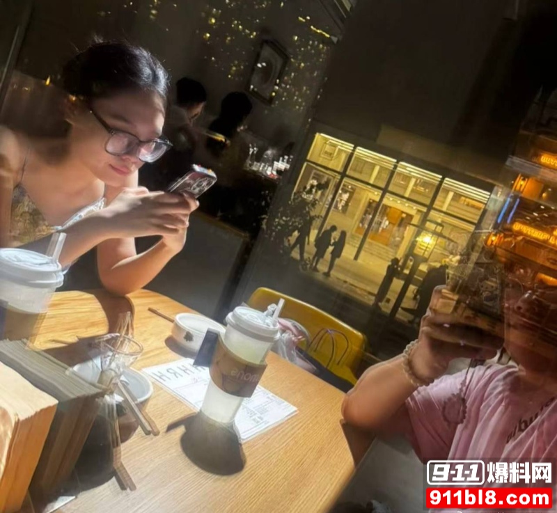 京城大师赛新玩家糕糕约炮出轨 8