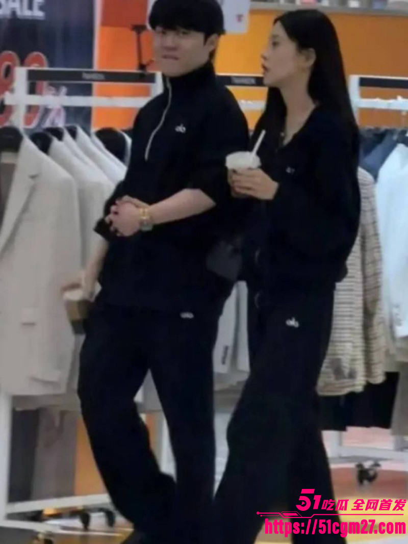 IG职业选手Rookie女友撕逼事件08