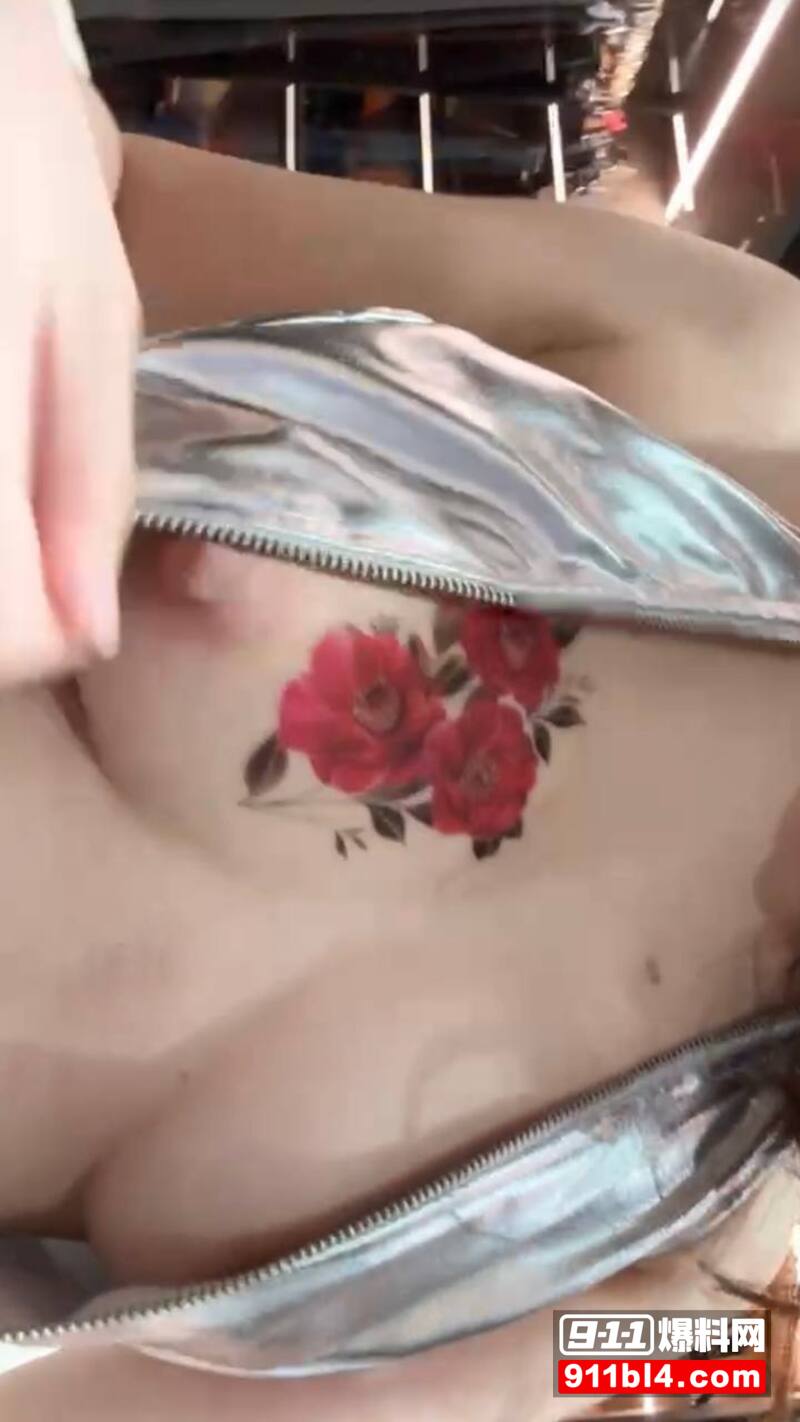 快手少妇自慰 3