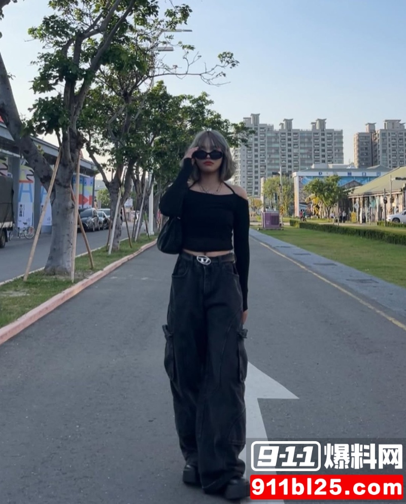 短发御姐风网美敝姓关 19 短发御姐风网美敝姓关 19