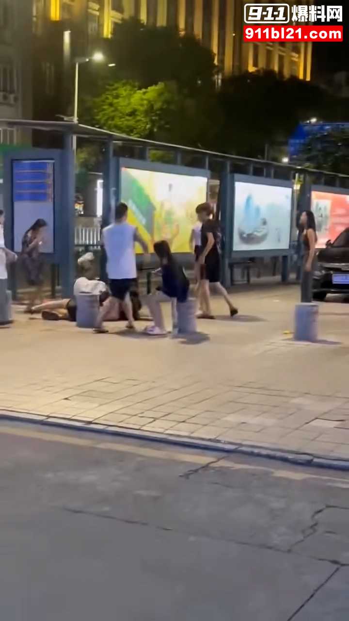 精神小妹1 精神小妹1