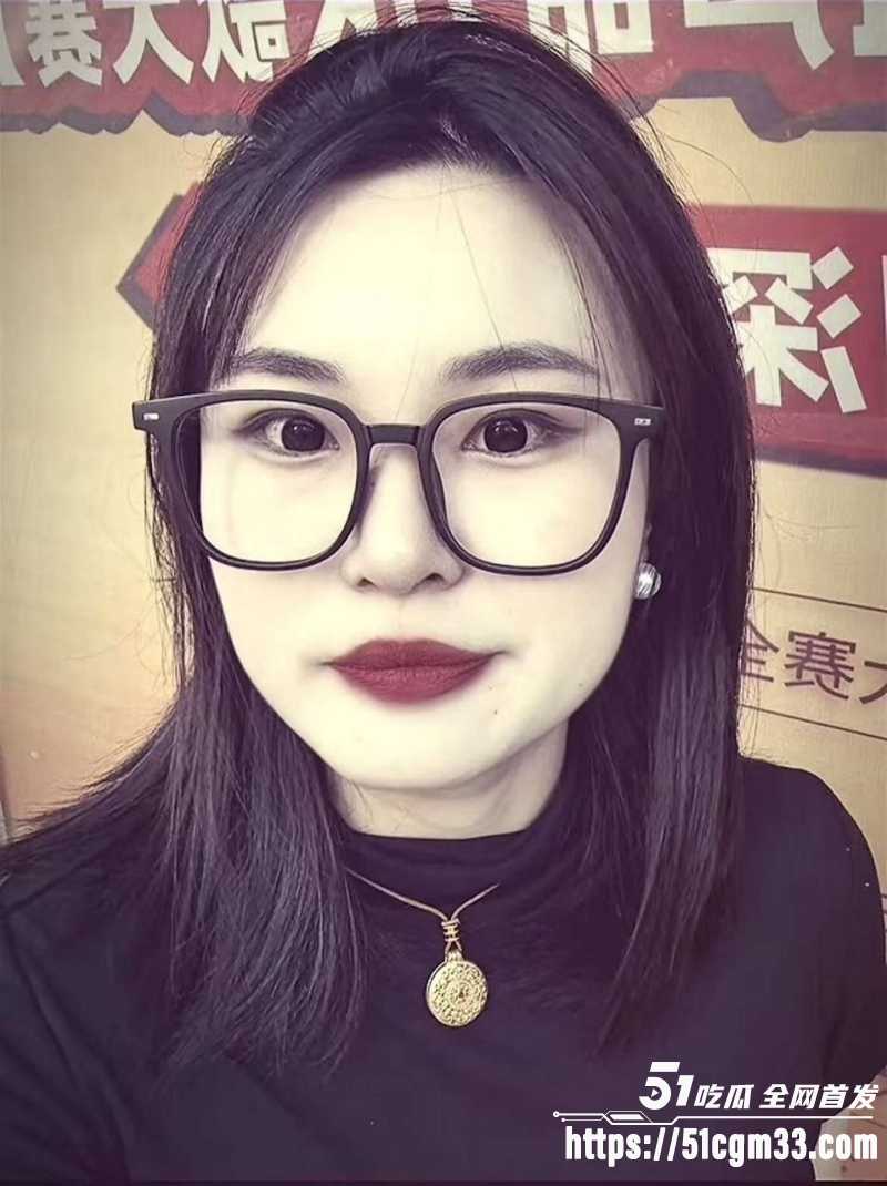 青岛极品丰腴少妇杨埕 4 青岛极品丰腴少妇杨埕 4