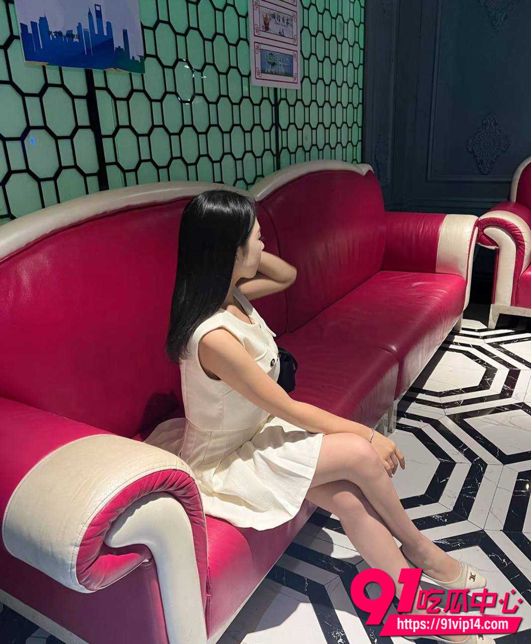 山东极品人妻黄梦茹14