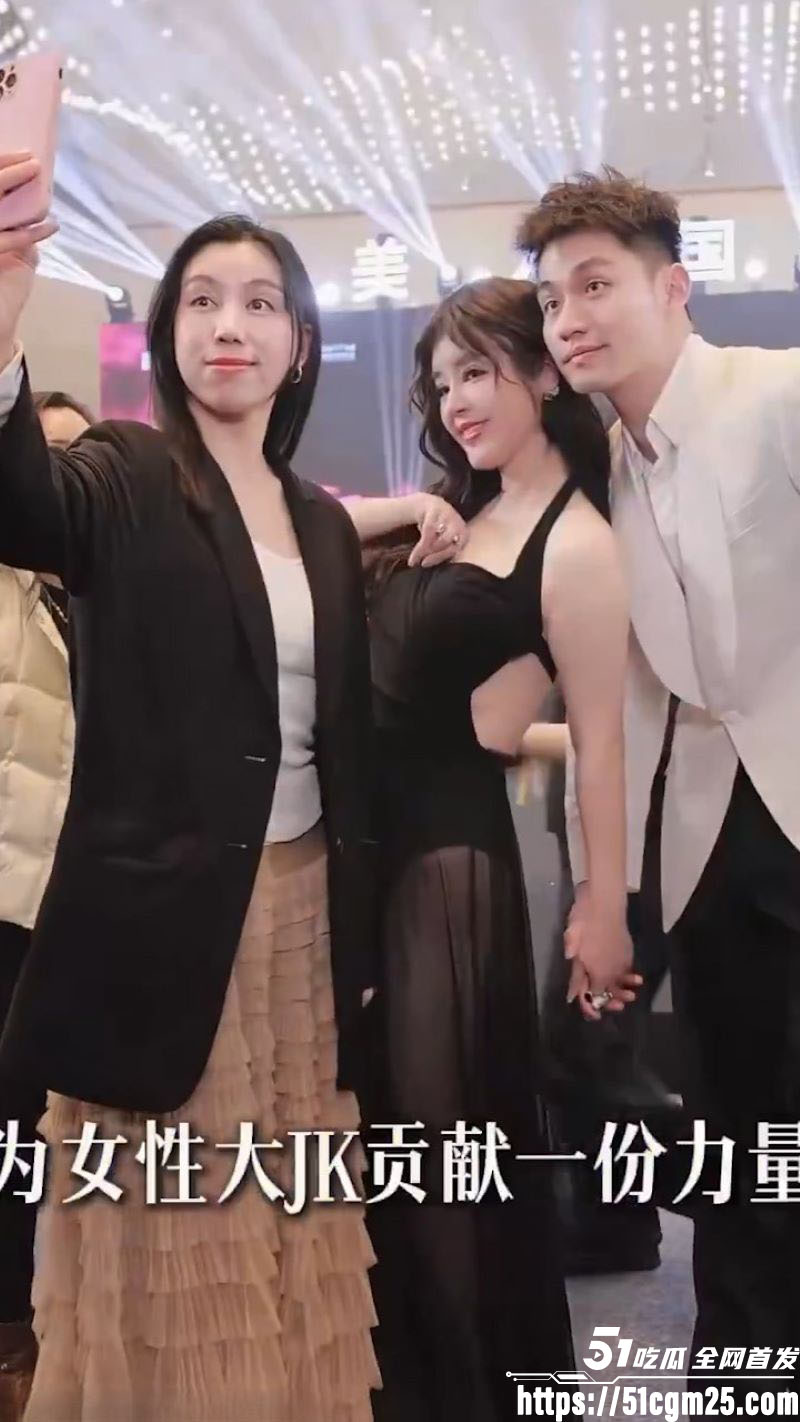 56岁百亿医美女王于文红包养25岁男模 7