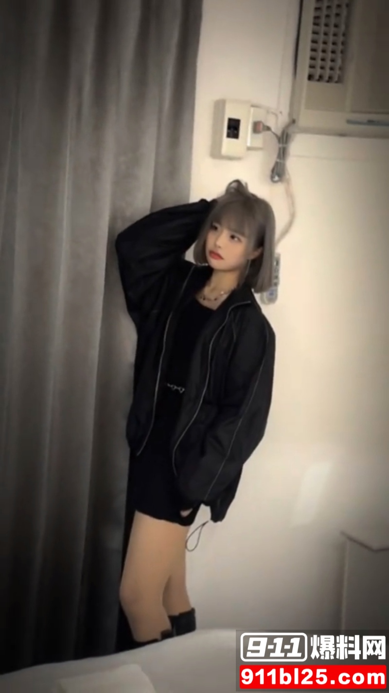 短发御姐风网美敝姓关 1 短发御姐风网美敝姓关 1