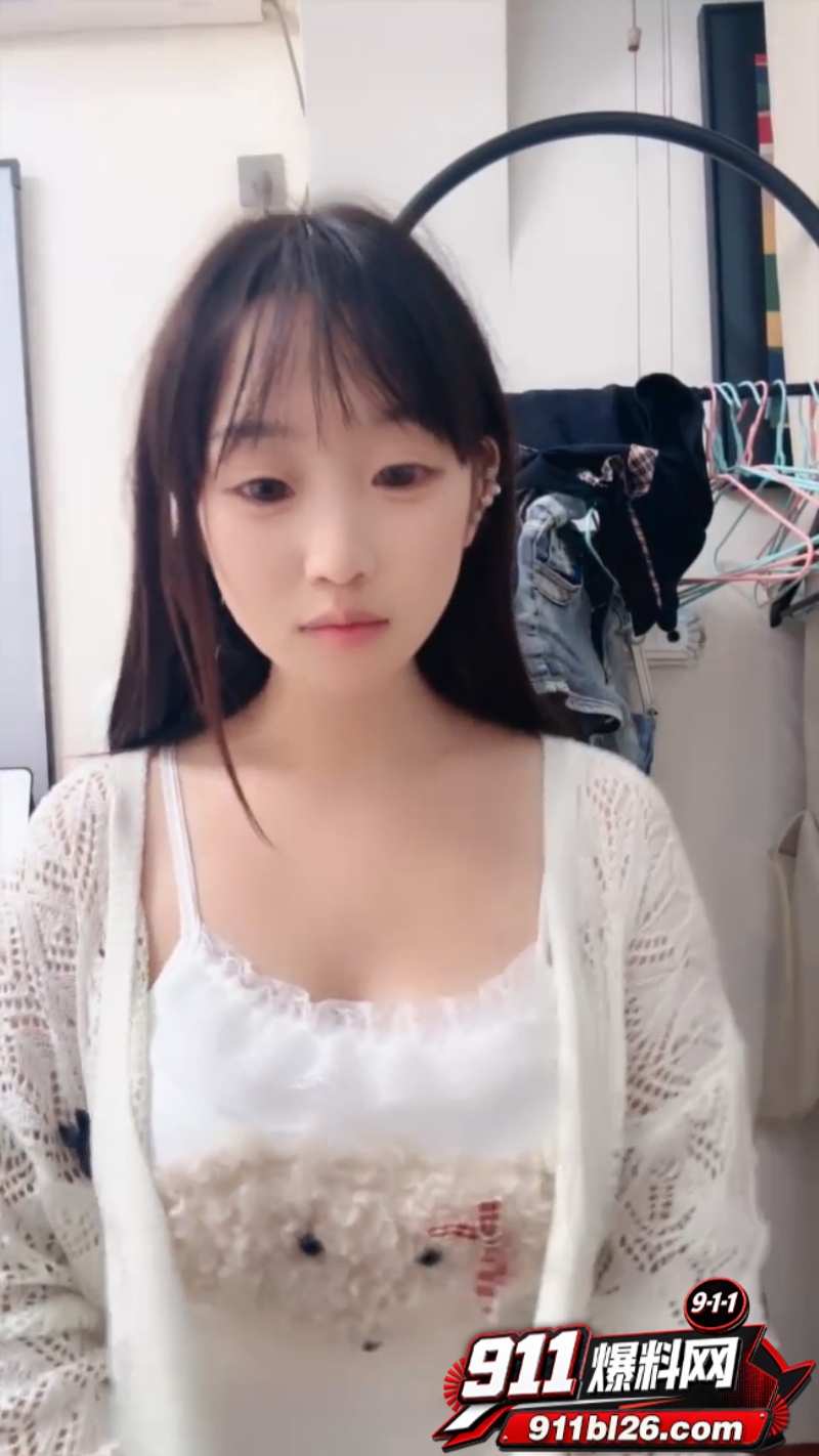 福利姬07土豆泥童颜巨乳 1