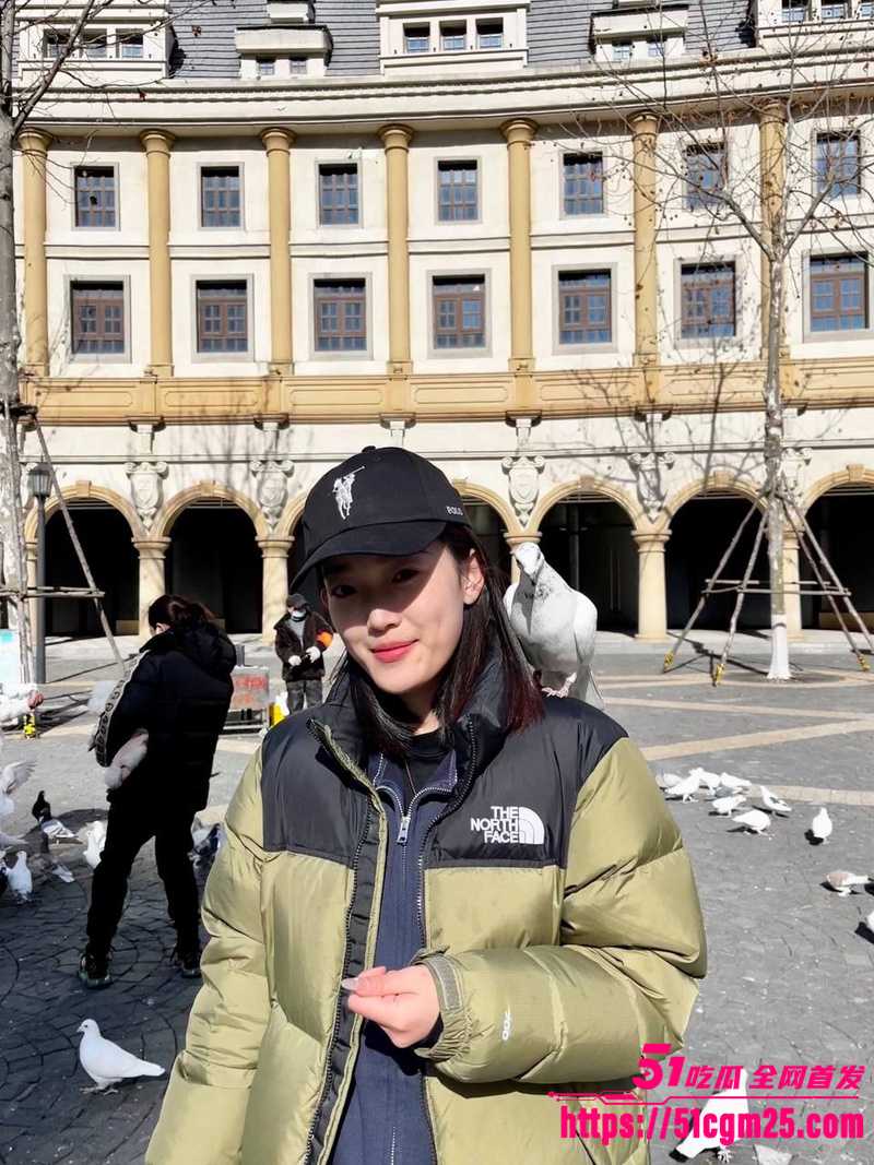 山东大奶淫妻 周叶 婚后和男友偷情  3