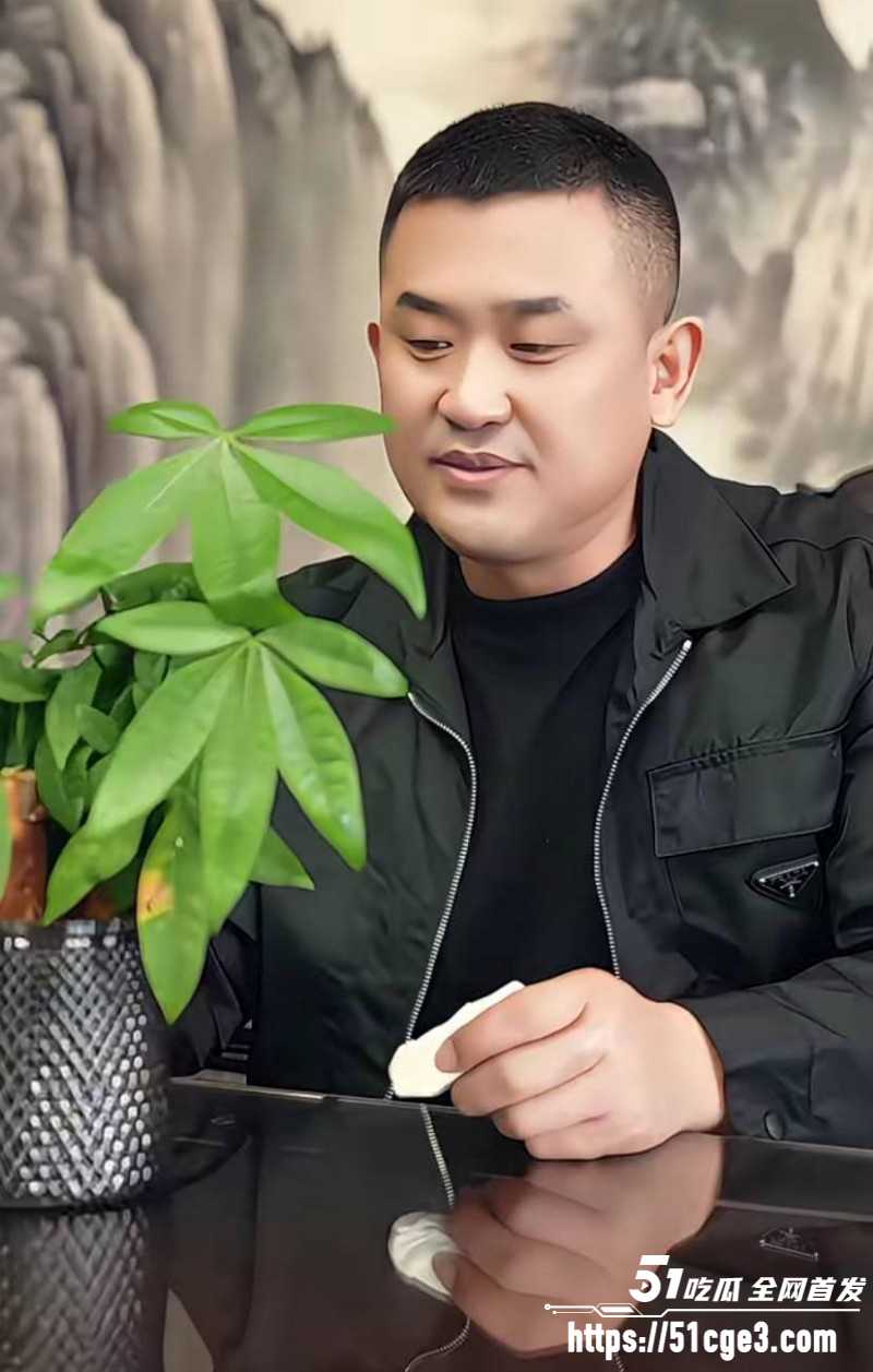 清河李哥东方雪约炮被偷拍04 清河李哥东方雪约炮被偷拍04