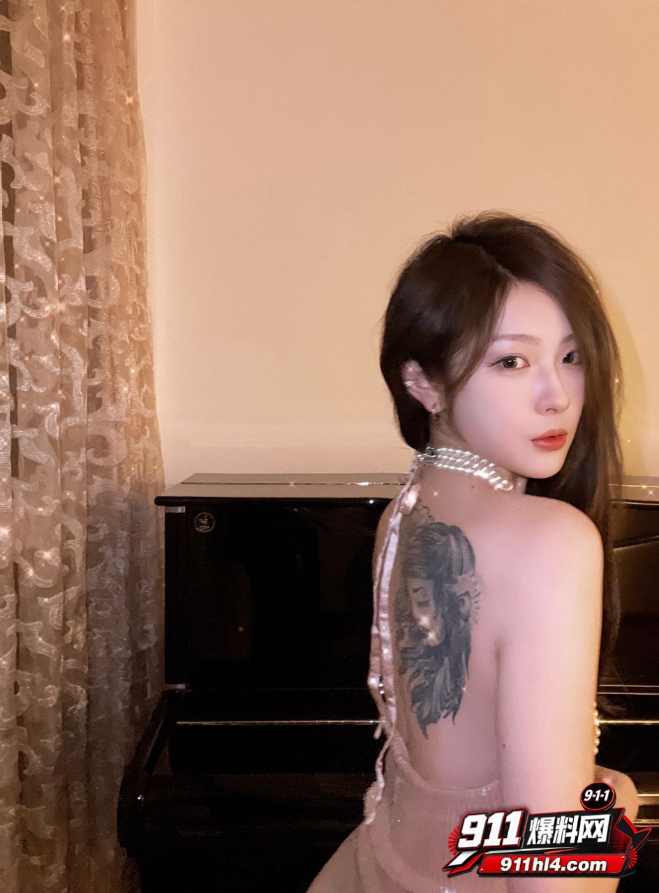 极品高颜值电竞女神小萱2 极品高颜值电竞女神小萱2