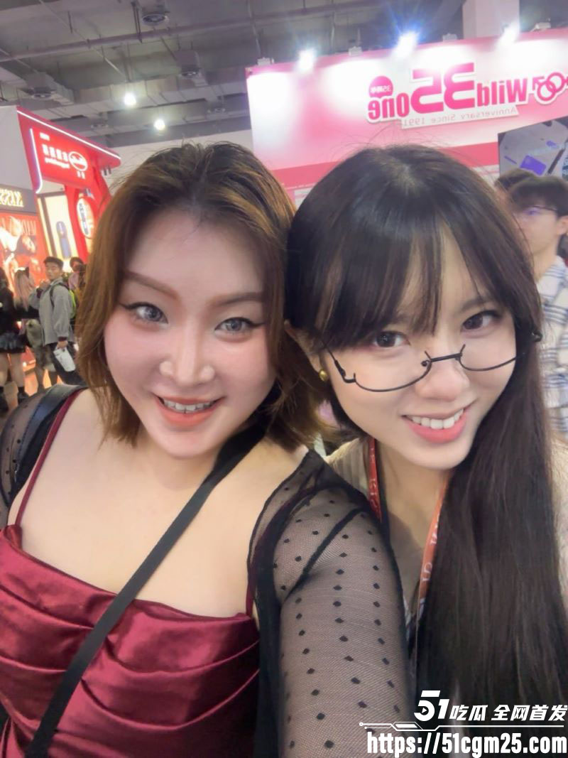 早年下海博主卯哥抖音卖逼模事件 10