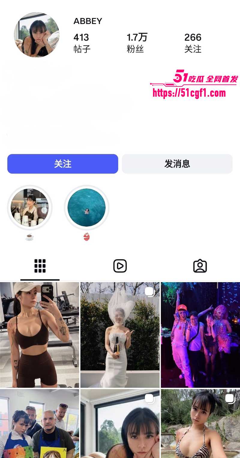 纹身咖啡师 ABBEY 早期自慰性爱视频 1