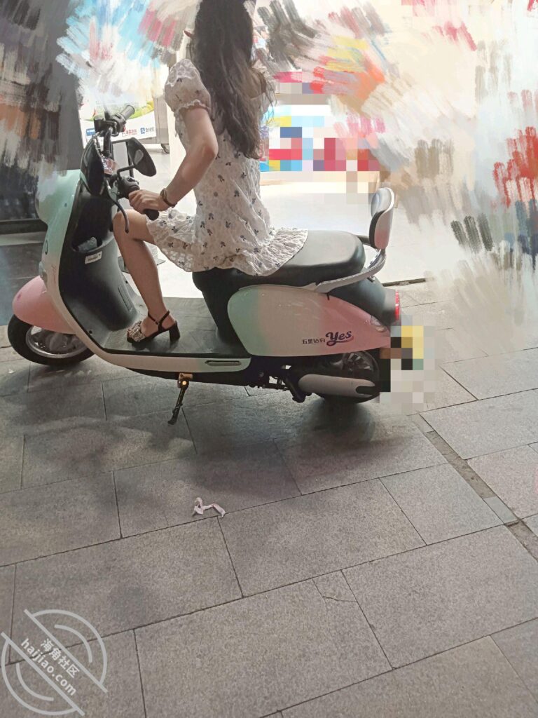[长篇连载:我的龙凤胎妹妹]每天穿个睡衣在我面前晃实在扛不住了-来自海角社区的真实故事经历