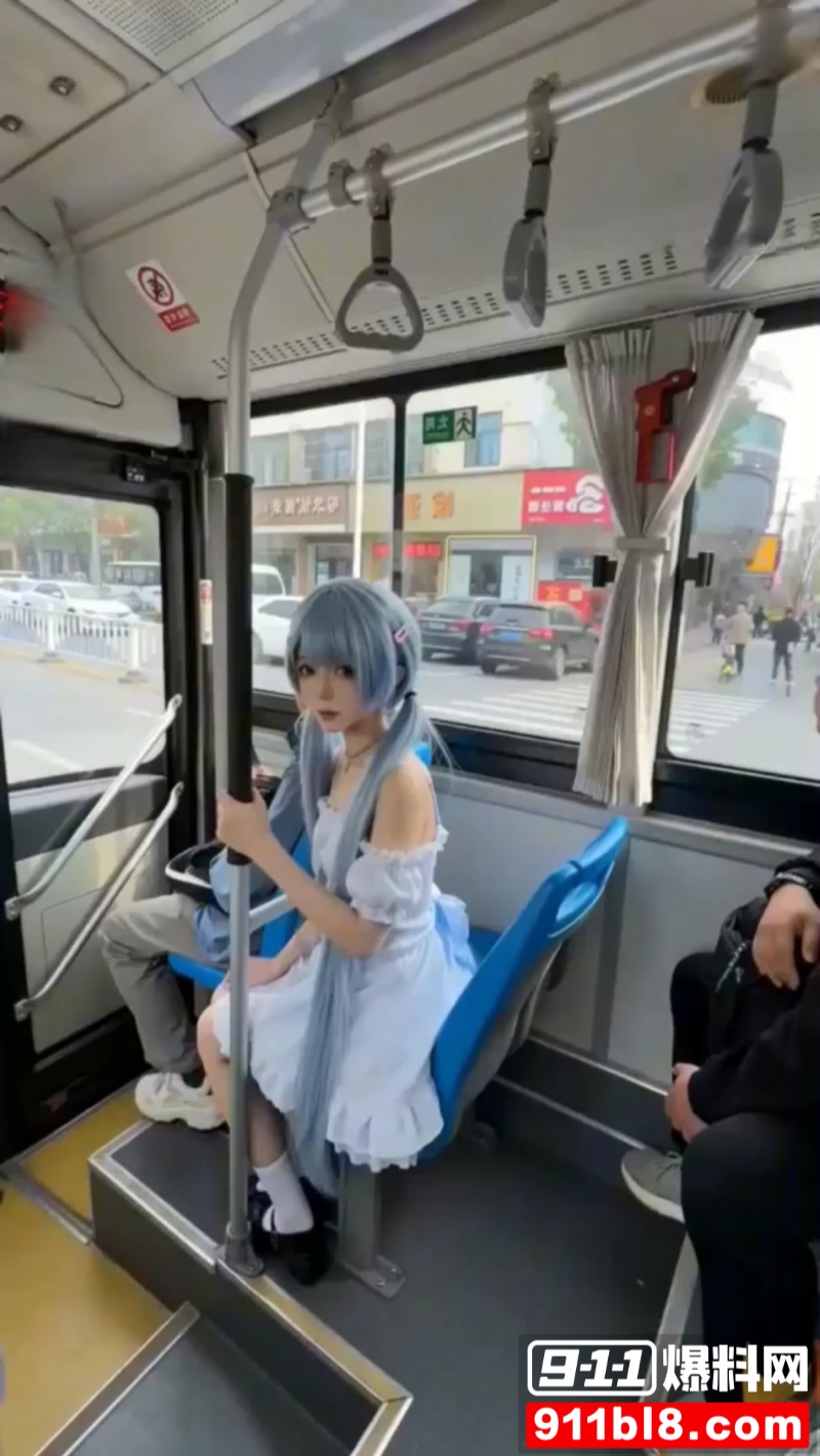 顶级反差AI女神 HidoriRose 28
