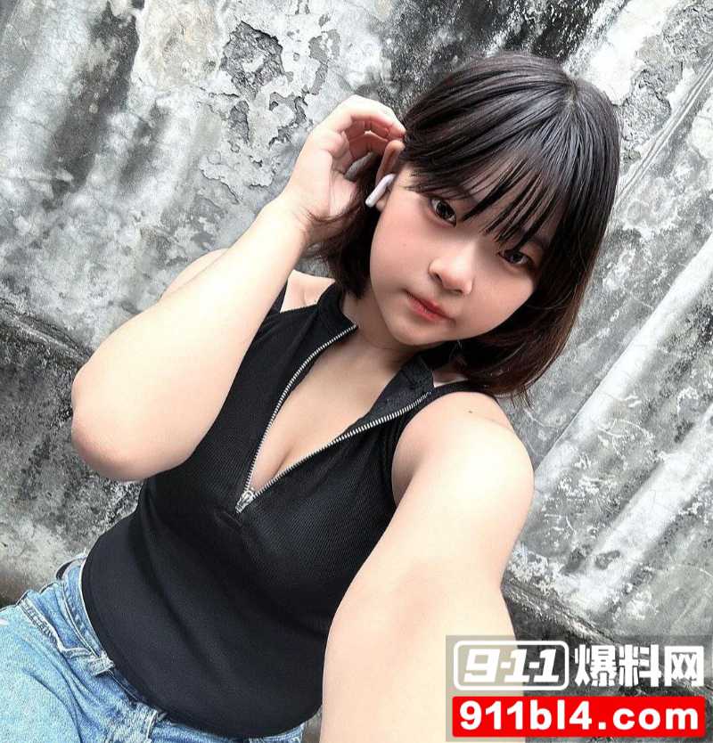 推特大神调教19岁短发学生妹1 推特大神调教19岁短发学生妹1