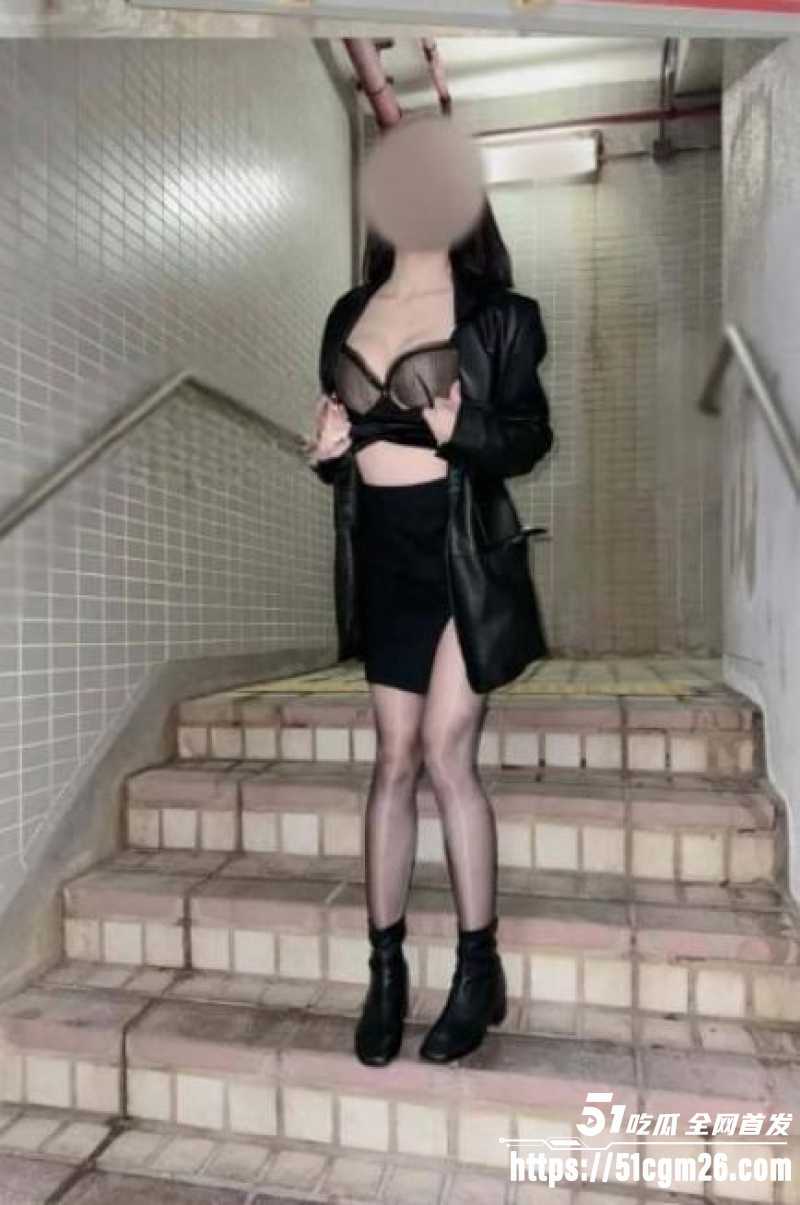 推特香港空姐Patreon 5watermark