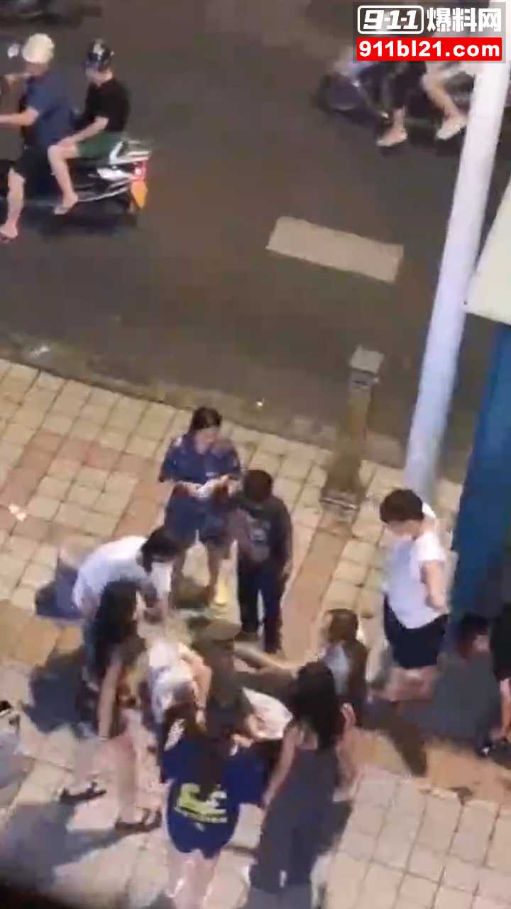 精神小妹3 精神小妹3