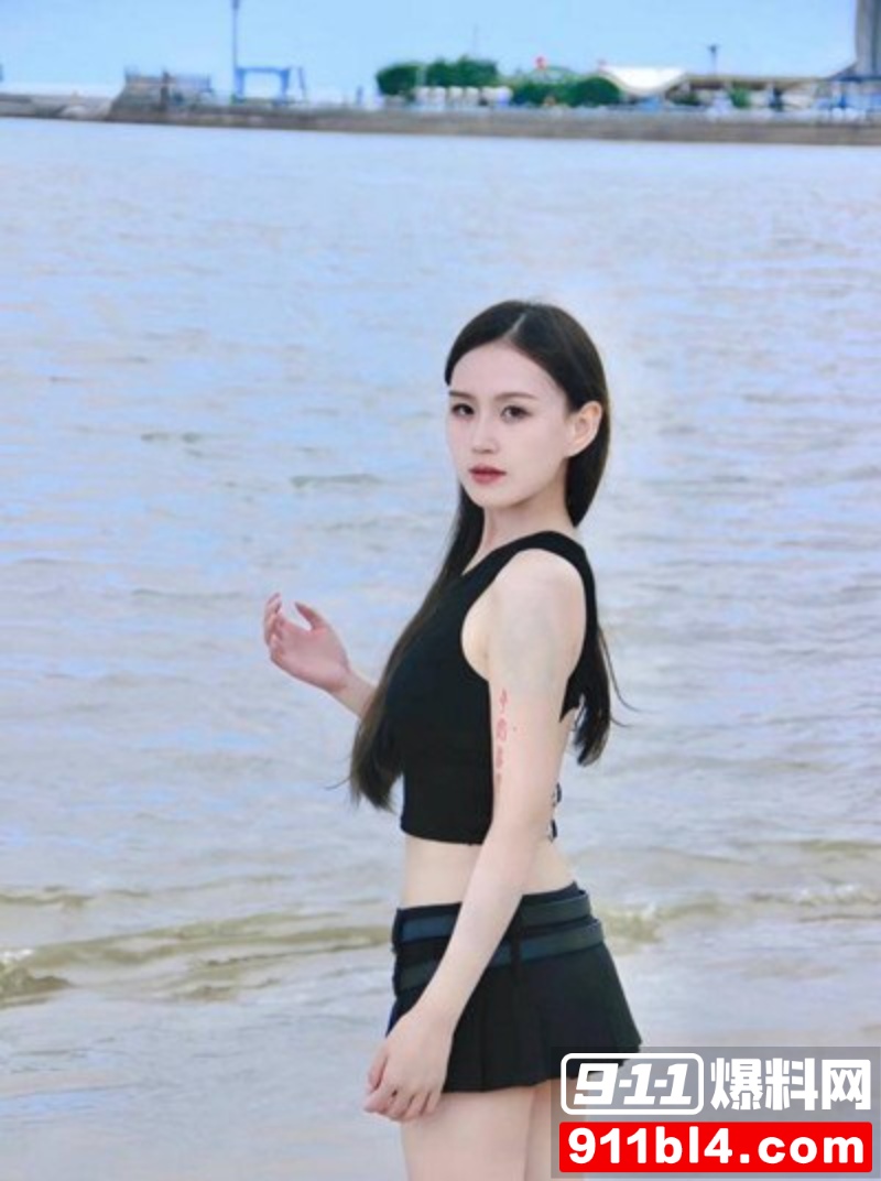 河南高颜苗条身材女大王玥 20 河南高颜苗条身材女大王玥 20