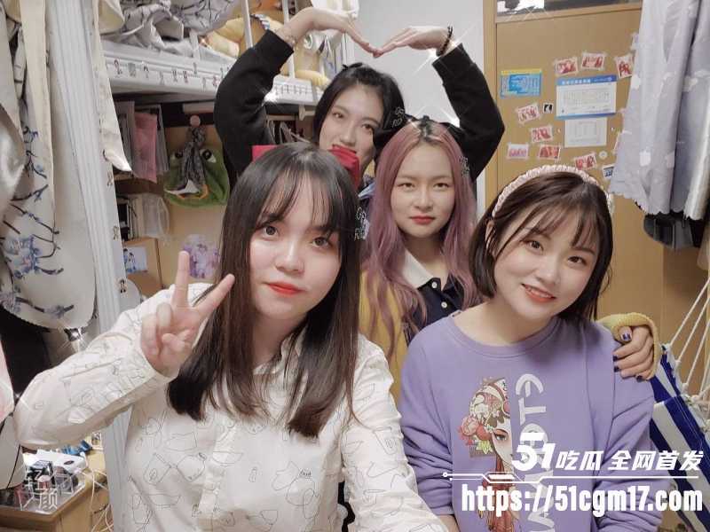 夏溪遥租房被偷拍2