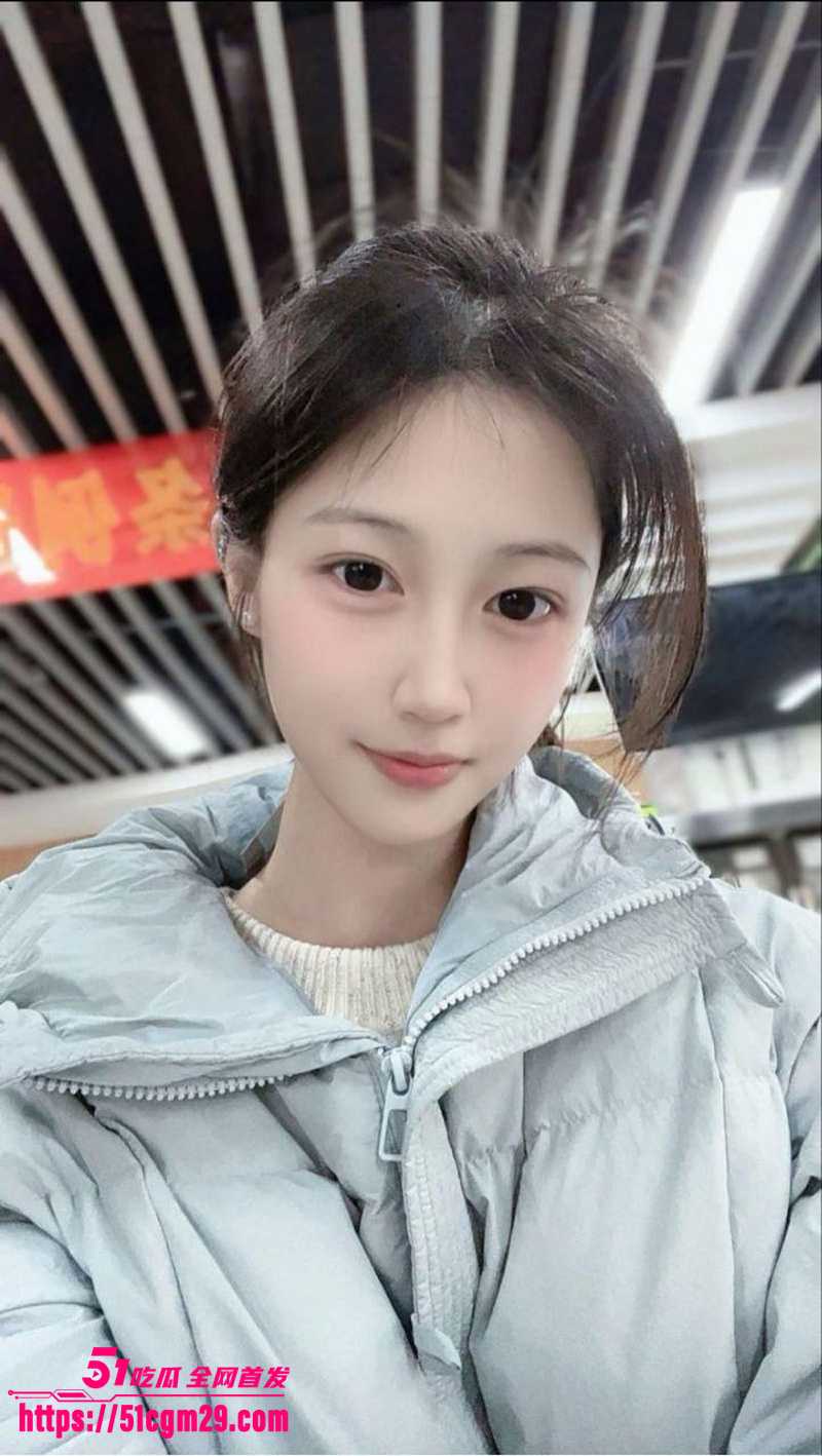 重庆工商大学反差婊 吴佳琪 自慰私拍 1 重庆工商大学反差婊 吴佳琪 自慰私拍 1