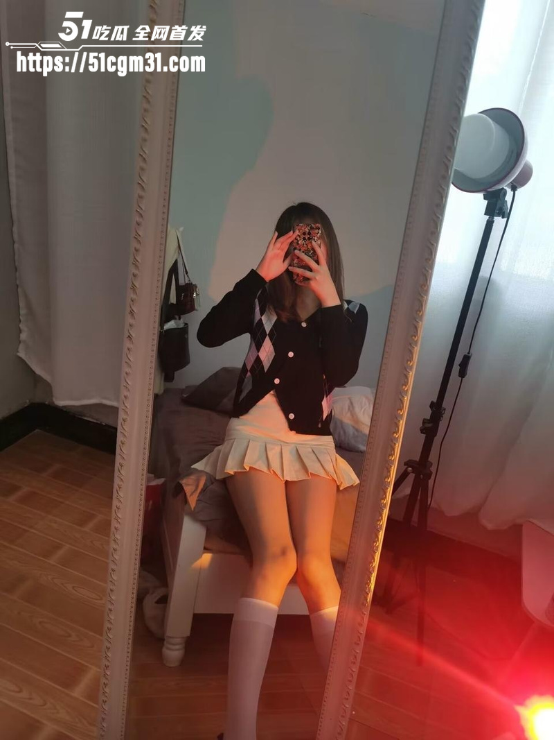 广东学生妹 李如玥 性爱视频 2 广东学生妹 李如玥 性爱视频 2