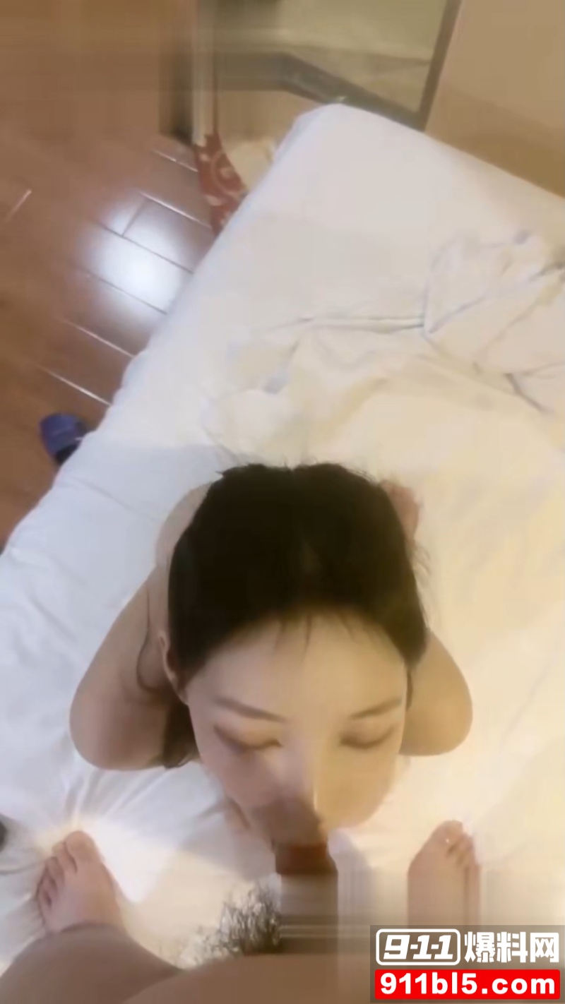 高考落榜女儿婀娜校花 9 高考落榜女儿婀娜校花 9