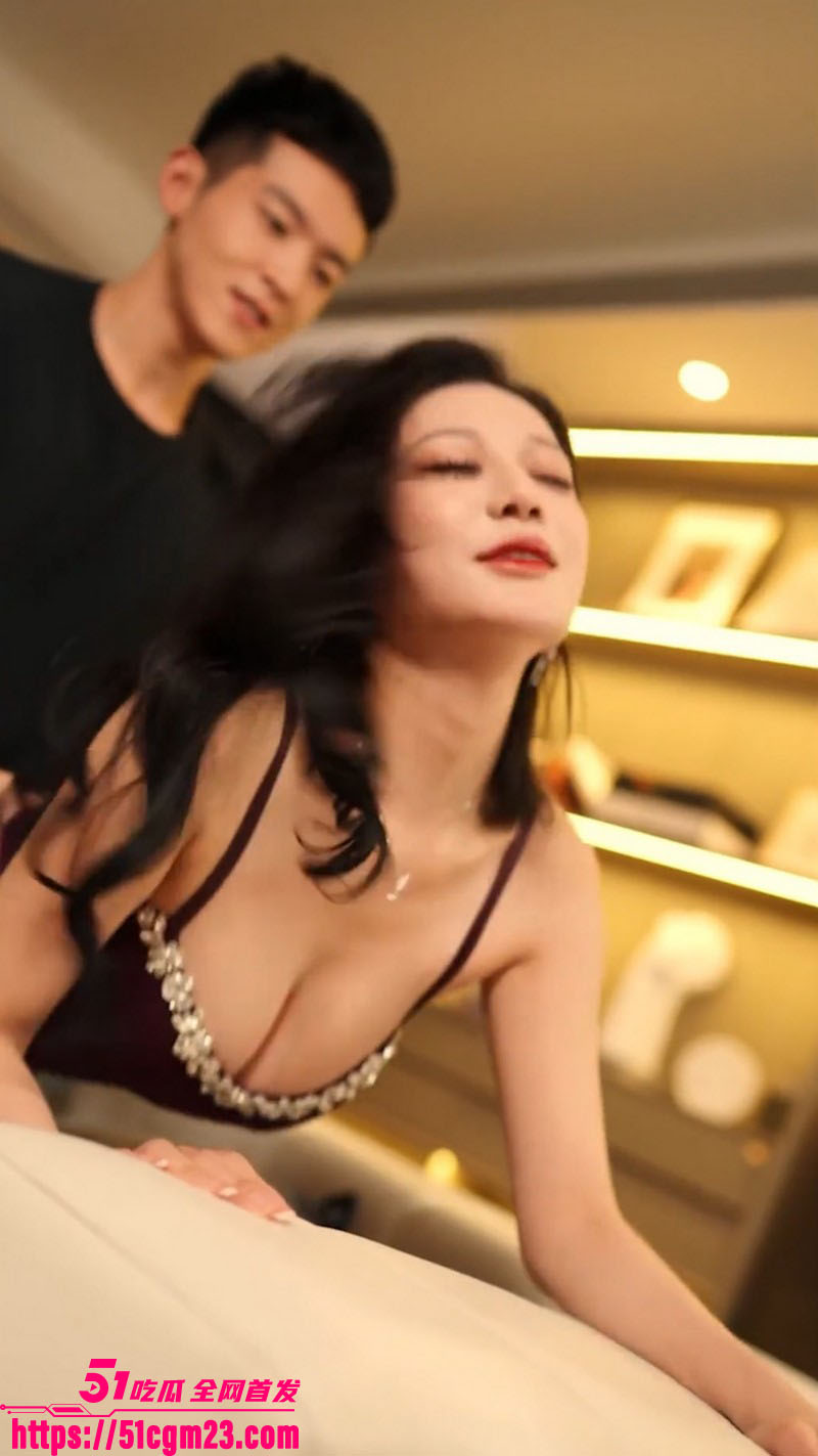 擦边短剧深夜禁果新作 6