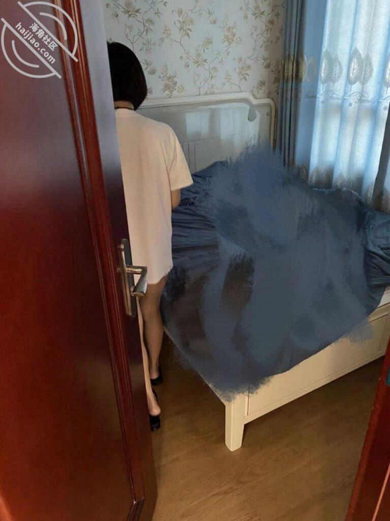[长篇连载:我与外甥女]真的忍不住了外甥女老是跟我撒娇-来自海角社区的真实故事经历