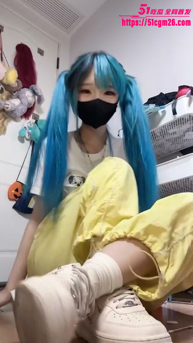 重口女王 芃芃大人 cos初音未来 1