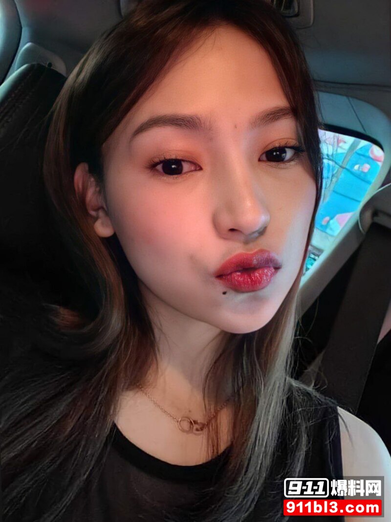 CharleneMaeRada母狗口交 11