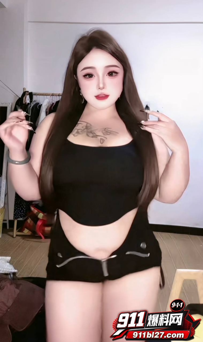 快手巨乳网红杨大大又炸圈 11 快手巨乳网红杨大大又炸圈 11