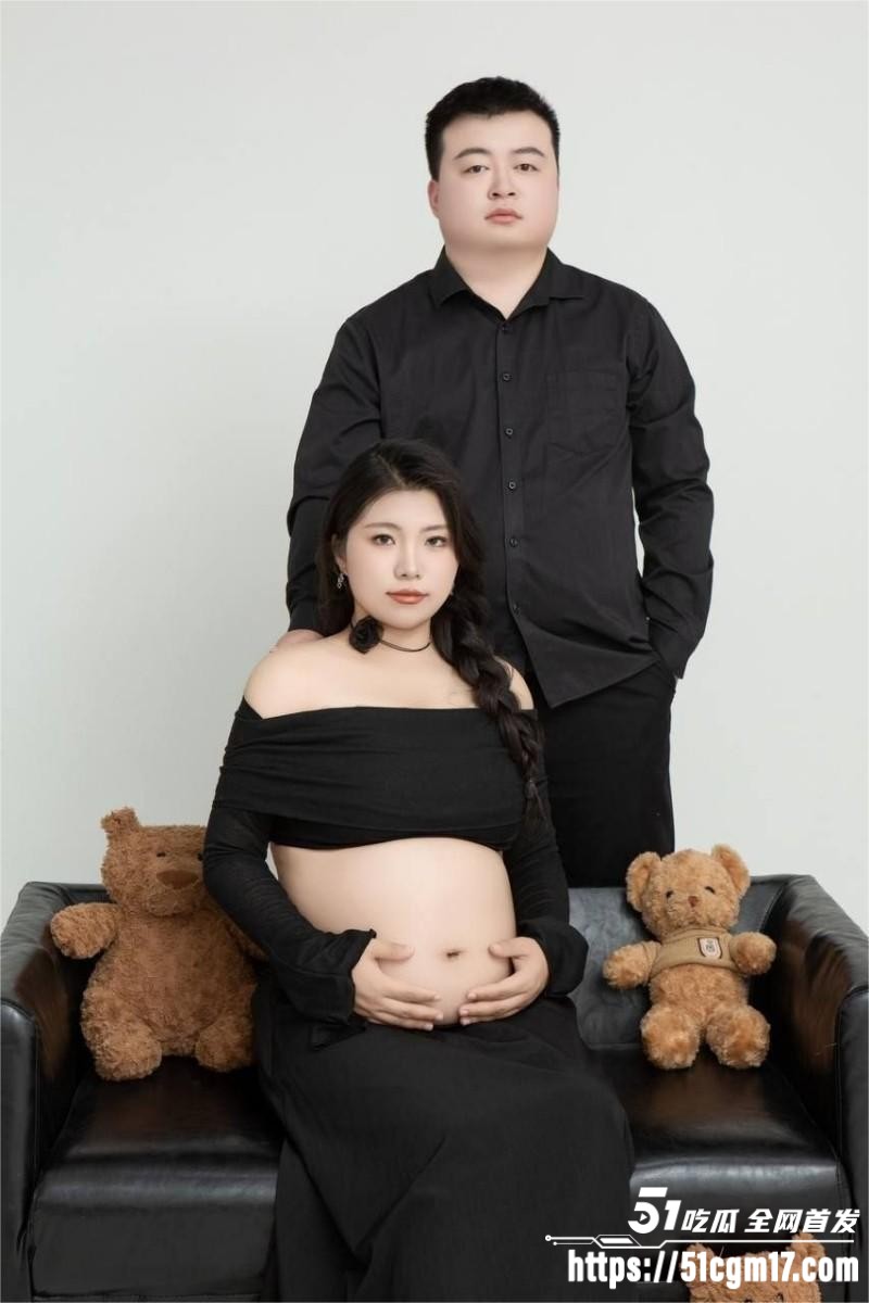 重庆绿帽大神曝光淫妻性爱自拍 5