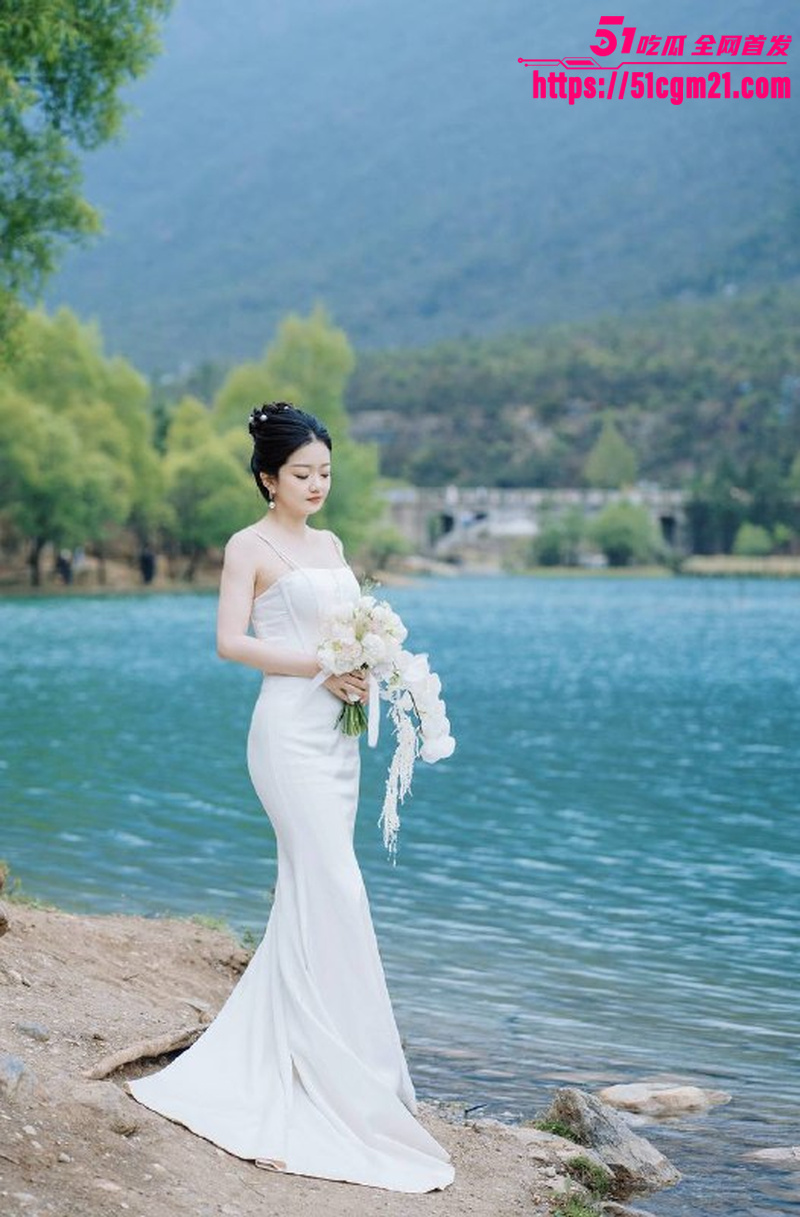 上海人妻 黎馨 出轨金主私拍 5