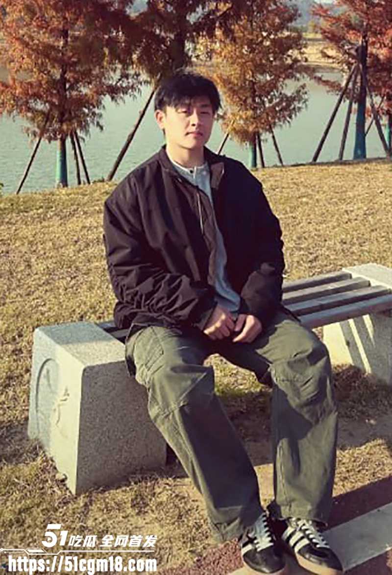 齐齐哈尔在读女大学生偷情细节被曝光1拷贝