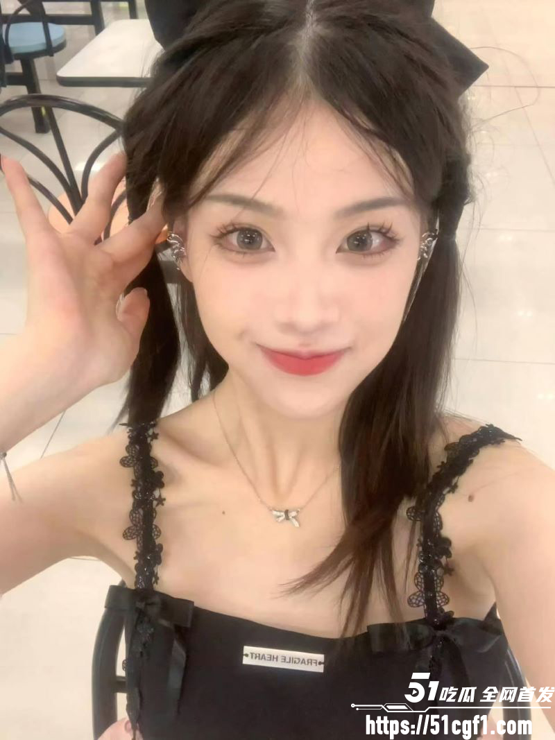 清纯美女合资肉偿租房 1 清纯美女合资肉偿租房 1