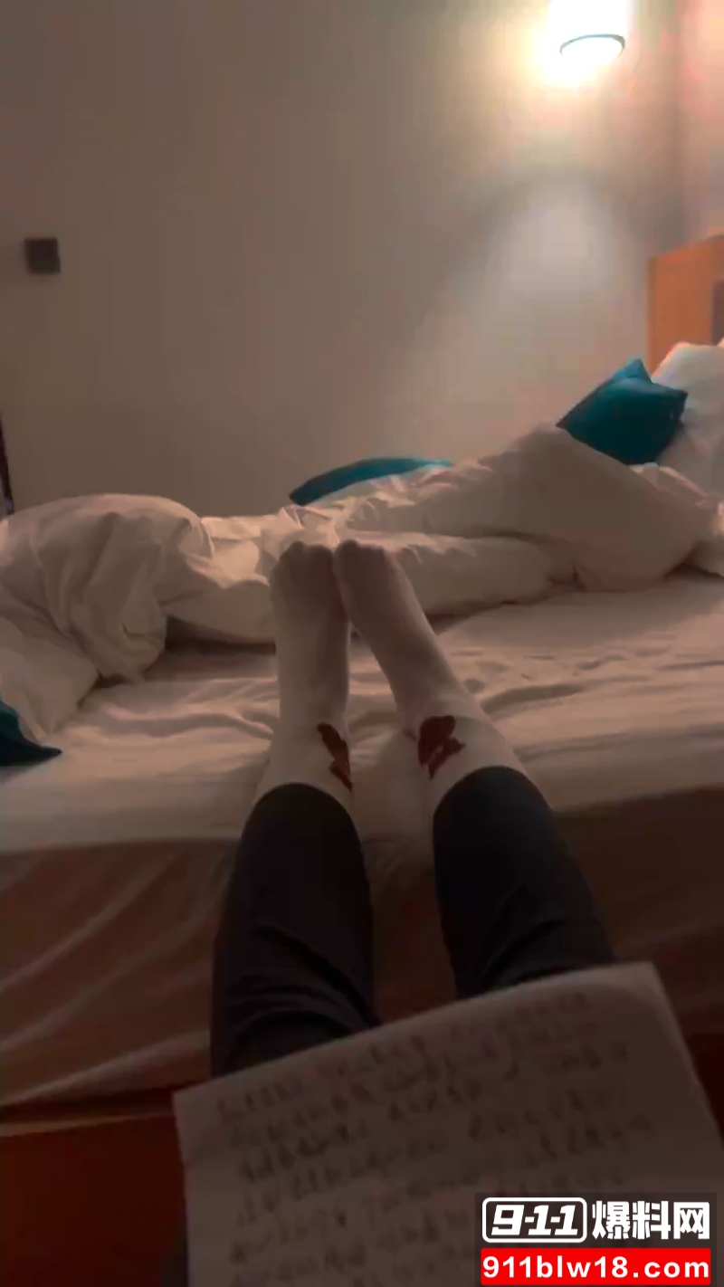 长春反差嫩妹 李萌 19