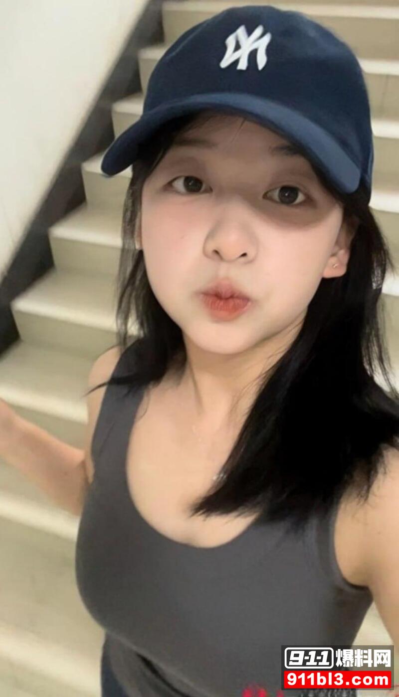 王亚丽直播自慰 5