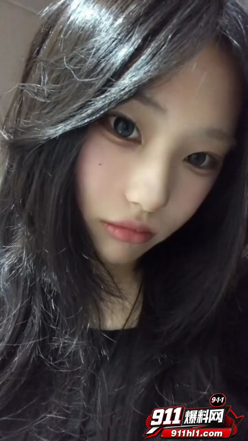 IG3万粉高颜短发妹 1