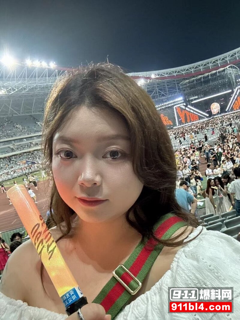 杨薇雅反差母狗 3