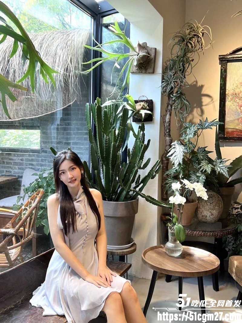 高颜值情侣私密相册做爱泄密1