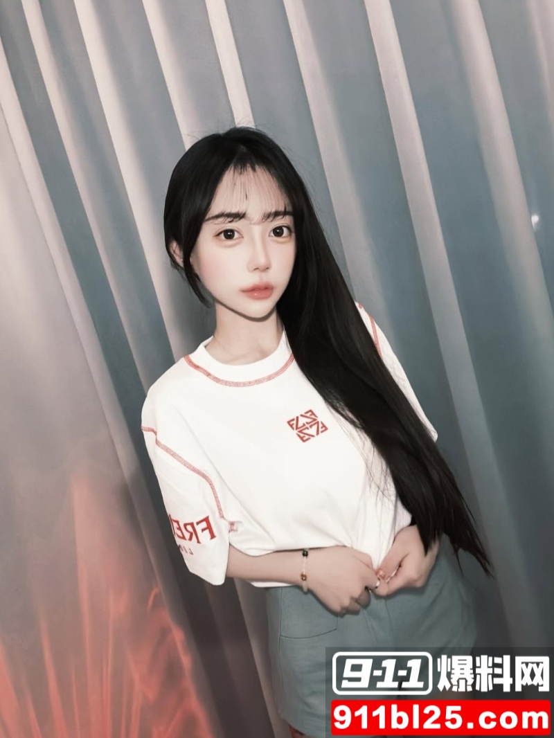 IG高颜巨乳嫩妹 jie.e2 16
