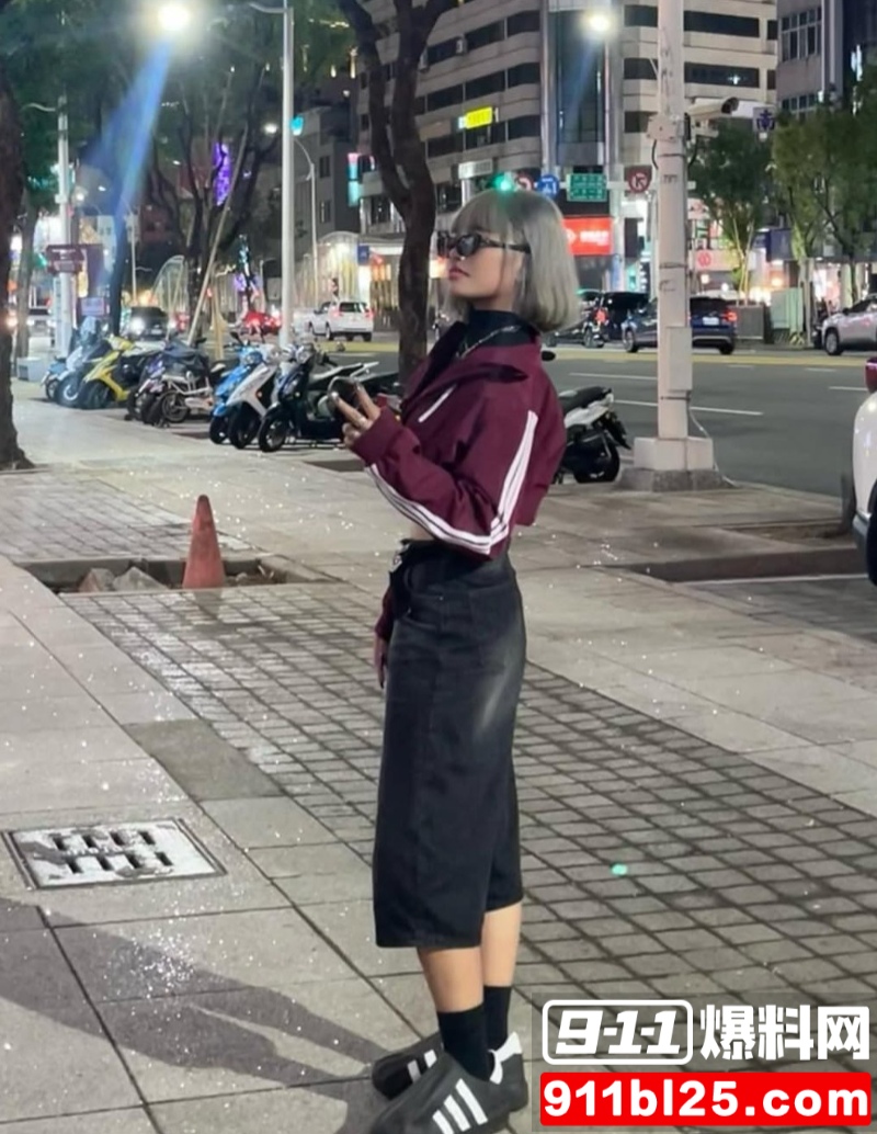 短发御姐风网美敝姓关 23 短发御姐风网美敝姓关 23