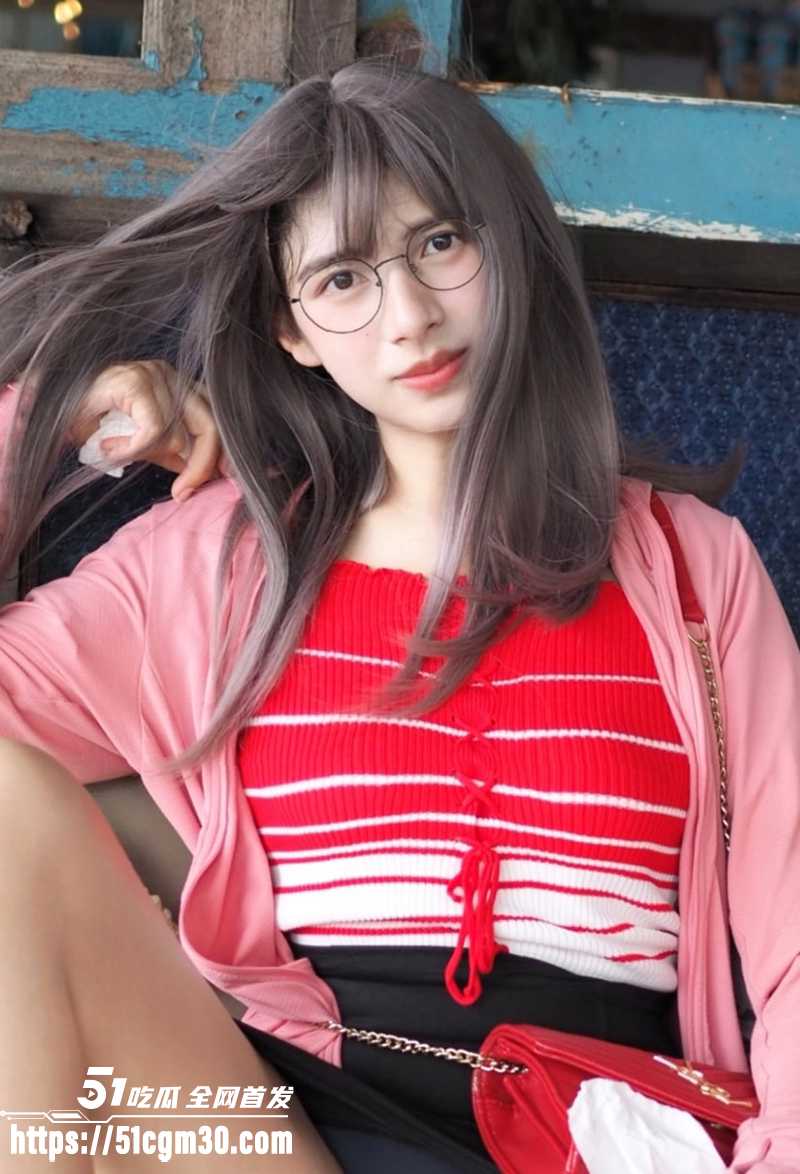 清纯泰国漏出系美女露出视频流出 1 拷贝 清纯泰国漏出系美女露出视频流出 1 拷贝