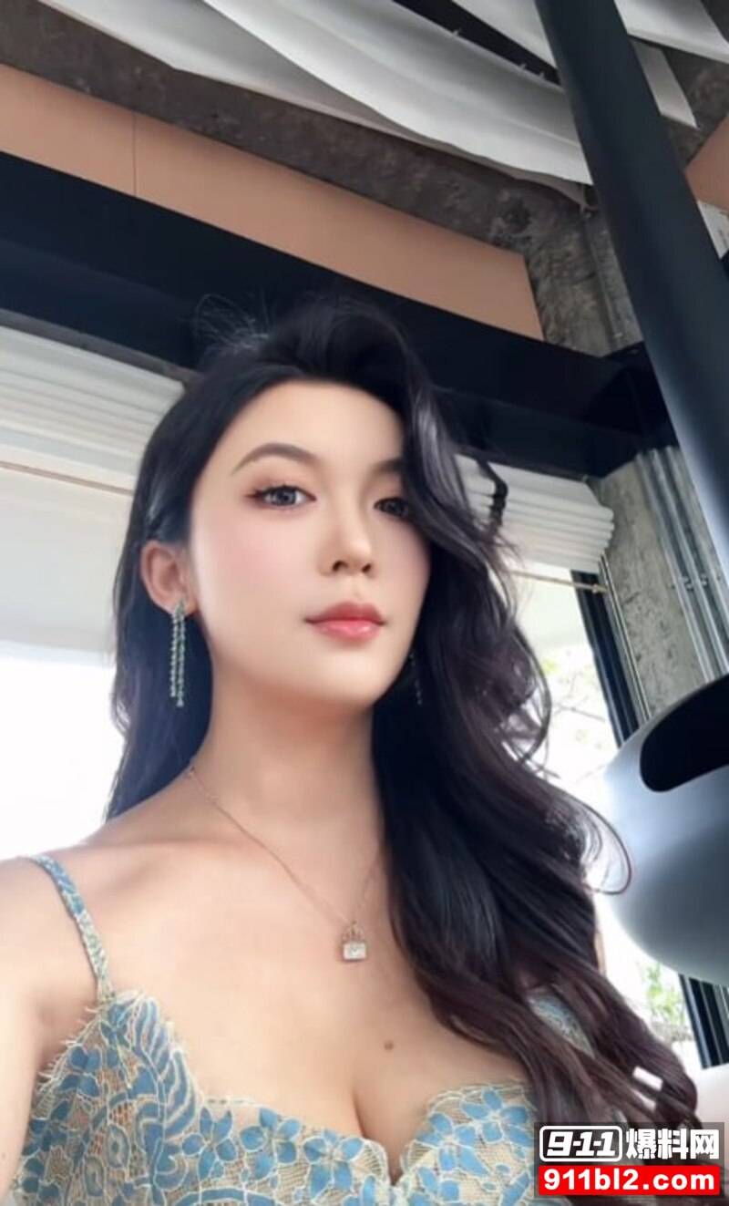 姜若妮被金主调教1