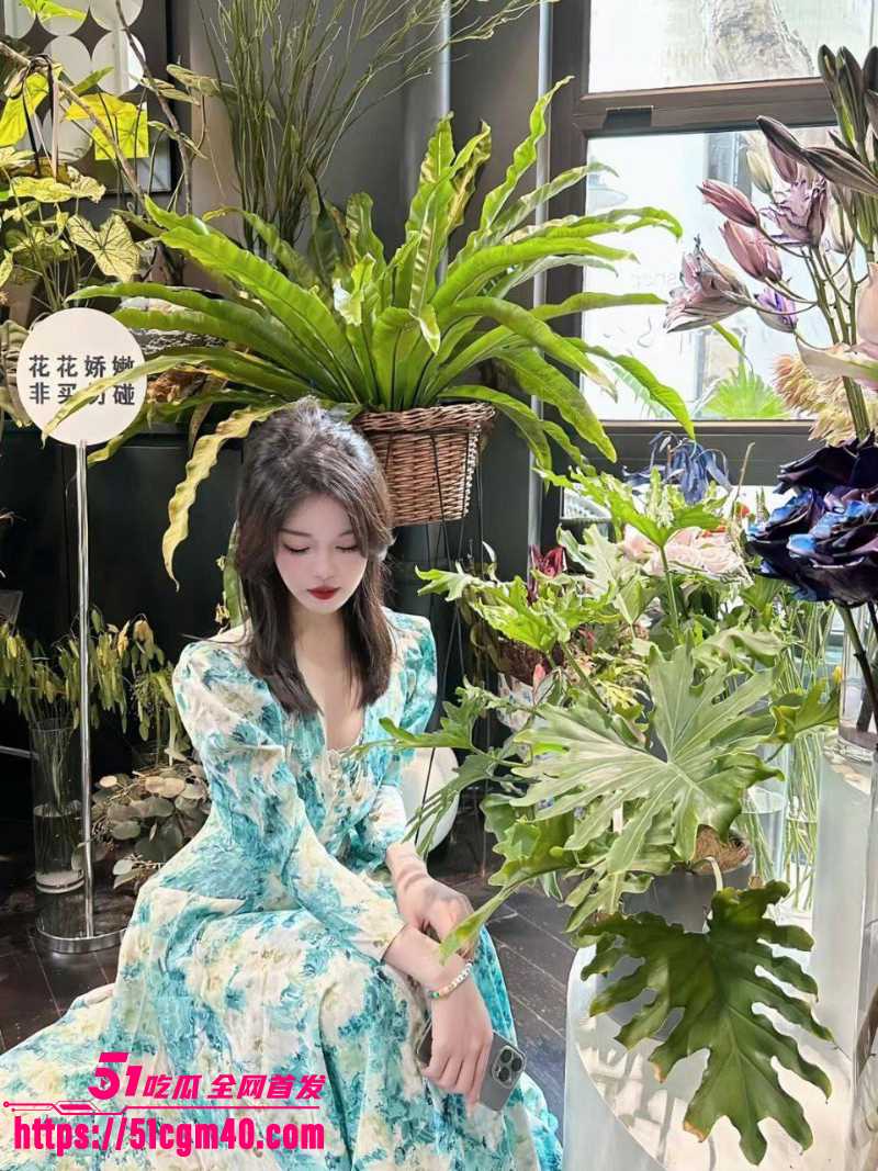 拜金女校花 王晓静 露脸性爱视频 3 拜金女校花 王晓静 露脸性爱视频 3