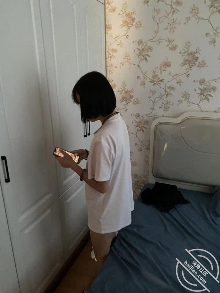 [长篇连载:我与外甥女]真的忍不住了外甥女老是跟我撒娇-来自海角社区的真实故事经历