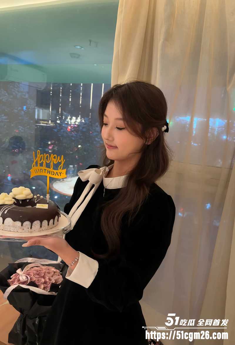 小红书极品名媛御姐性爱视频曝光 2 拷贝