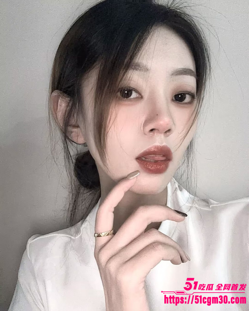 广州淫妻 陈嘉慧 性爱合集放送 5 广州淫妻 陈嘉慧 性爱合集放送 5